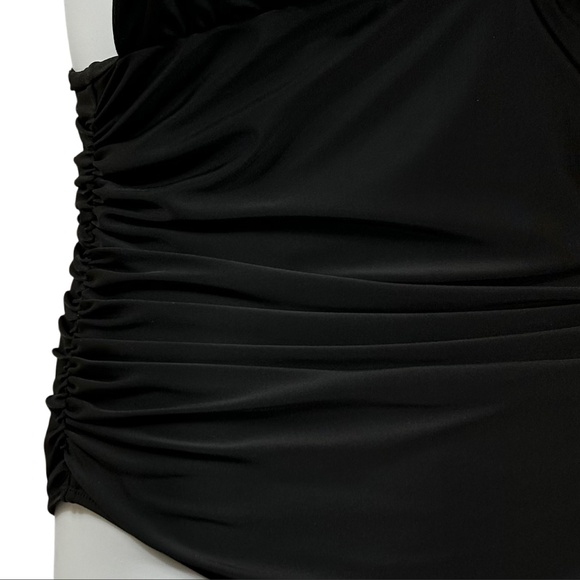 Elegant Black Women's One-Piece Swimsuit - Picture 8 of 9